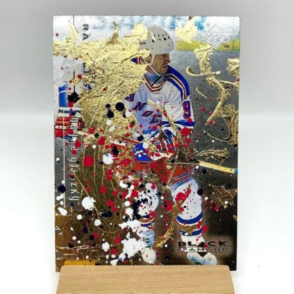 The Great One, Wayne Gretzky 22kt gold custom hockey art card